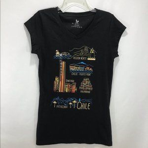 Graphic Tee Size XL Juniors